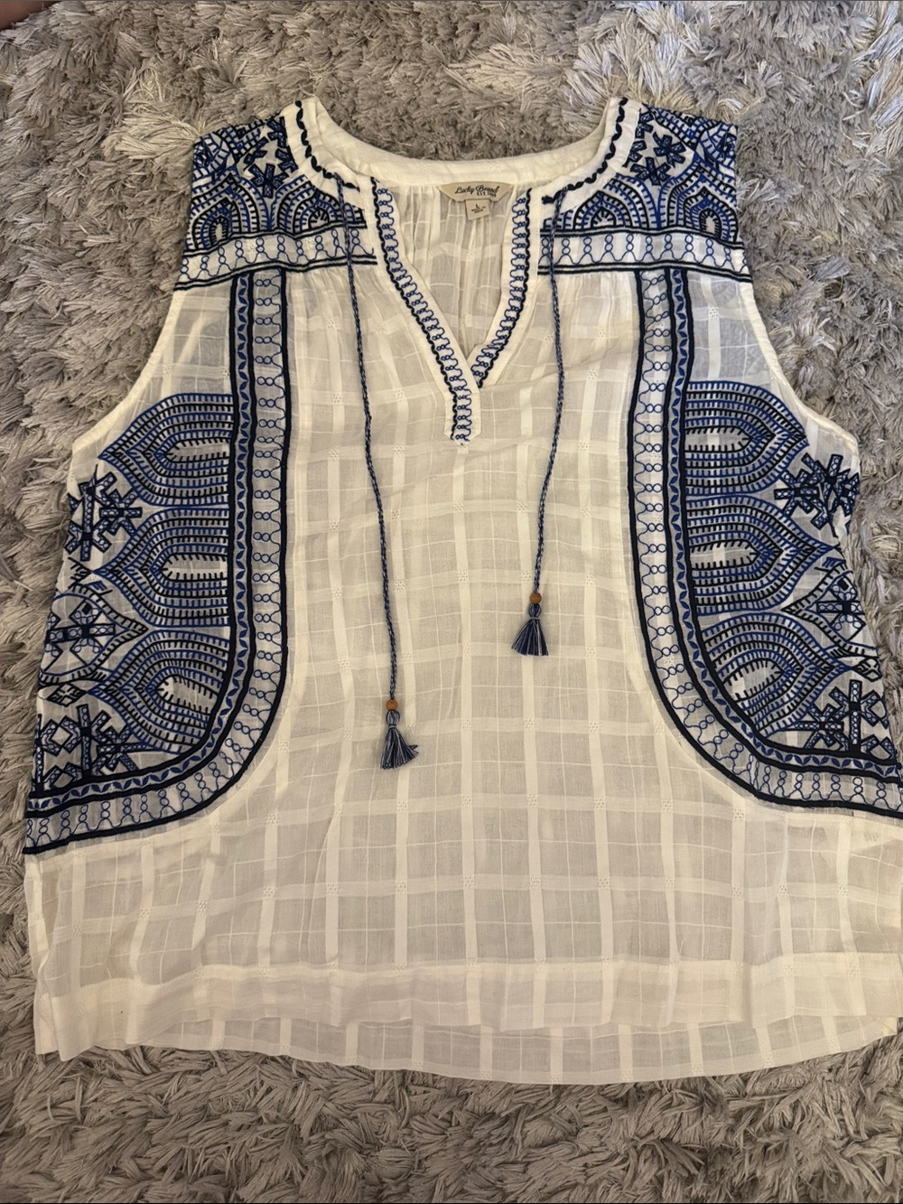 Lucky Brand White Sleeveless Tunic with Navy Blue Embroidery
